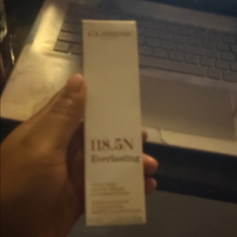 Clarins Everlasting Foundation - Cream